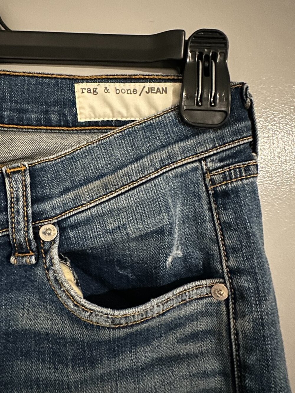 Rag & Bone Distressed Skinny Jeans Size 27